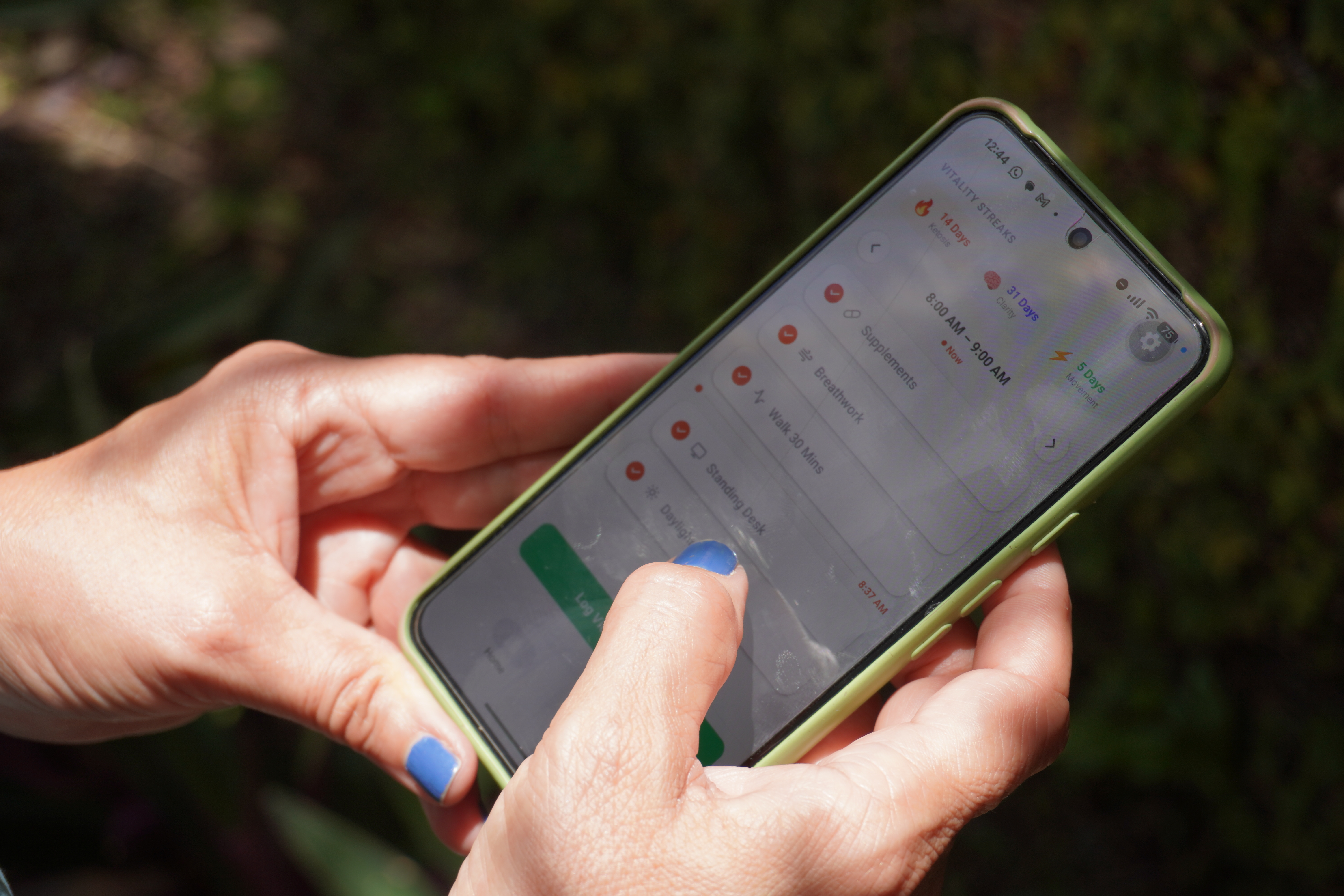 A user moving through their daily protocol inside the Qetos app